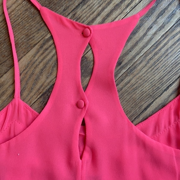 NWT Naked Zebra Racerback Pink Coral Blouse w/Ruffled Front - Picture 3 of 4
